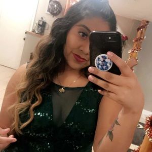 Meet your Posher, Graciela